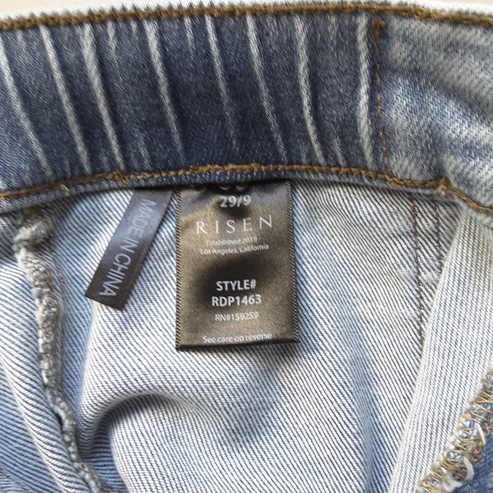 Women's risen brand jogger jeans